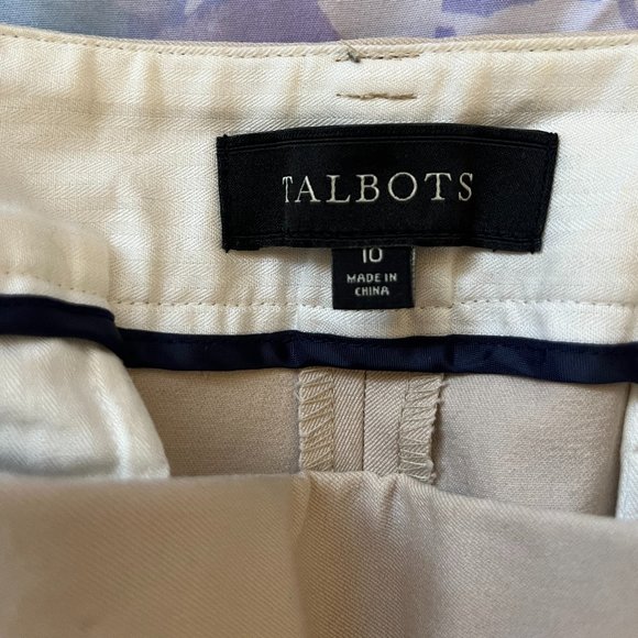 4 Pants/Jeans - Picture 8 of 10